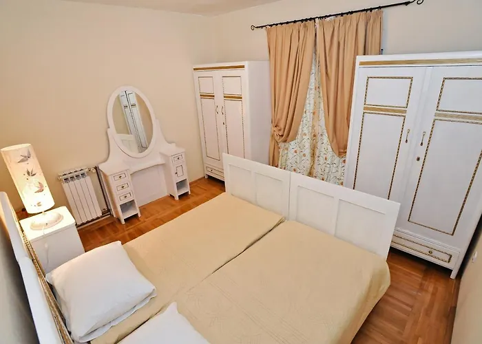 Сasa de vacaciones House With A Parking Space - 14848