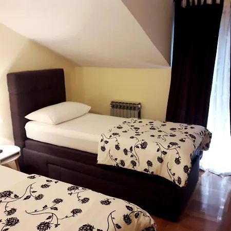 House With A Parking Space - 14848 Сasa de vacaciones *